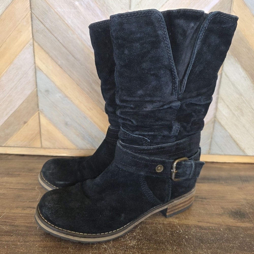 Clarks Boots Women's Size 7M Black Suede Buckle‎ Block Heel Indigo Collection